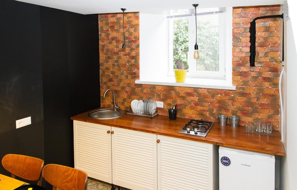 Apartment In The Center Of Odessa Екстериор снимка